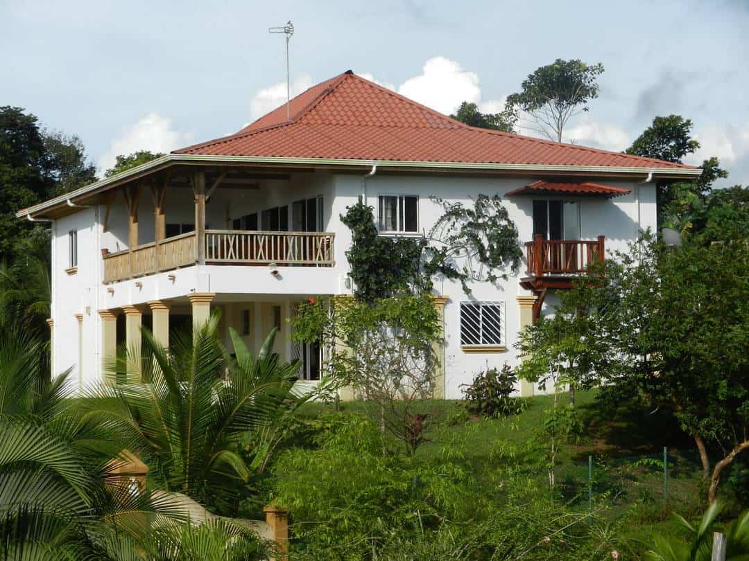 Maison et Cottage avec vue sur l'océan à Pavones